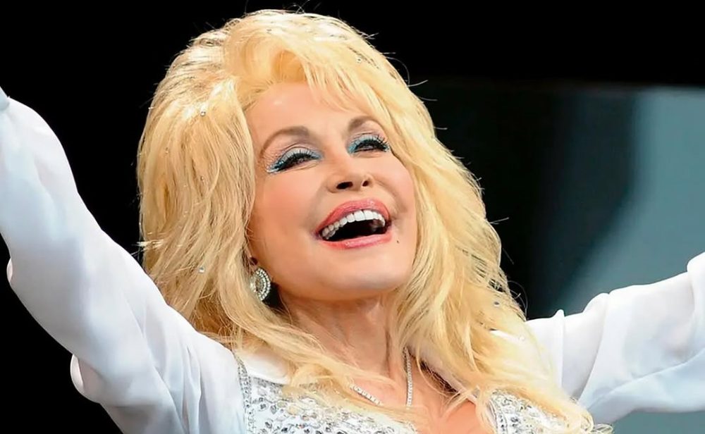 Dolly Parton Becomes Guinness World Records Icon After Decades of Shattering Records