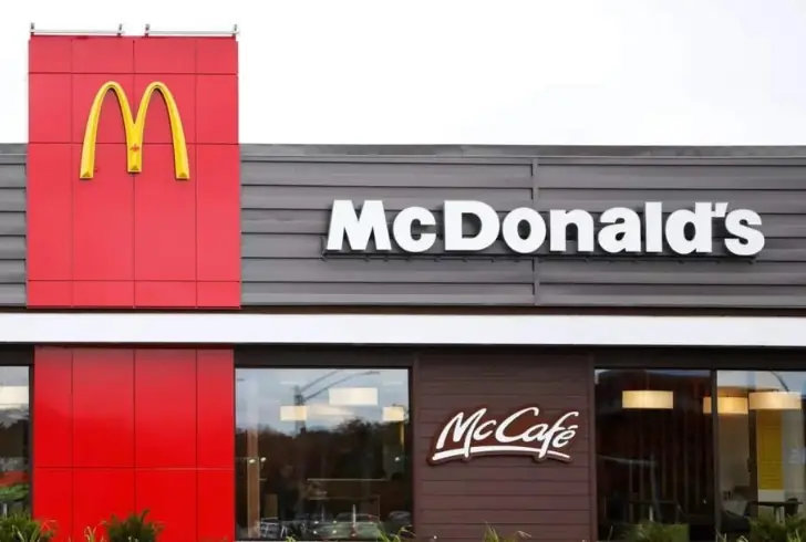 what jobs hire at 15