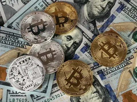 Trump’s Fresh Tariffs Hit Cryptos Harder